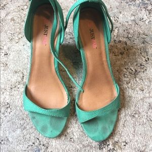 Unique colored green strappy wedges
